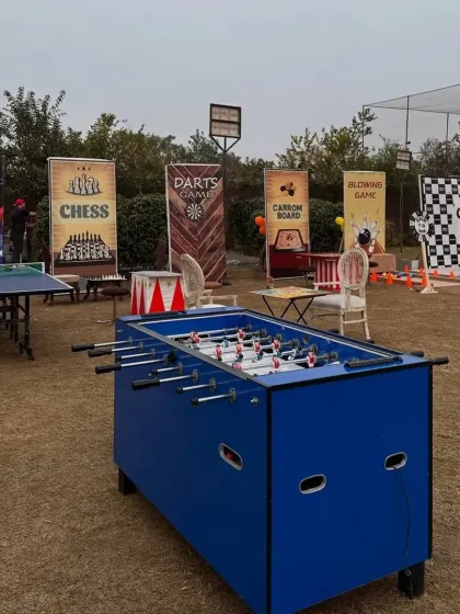 To cater to all tastes, our pre-wedding game night setup included a variety of options. Guests could choose between active games like table tennis and foosball or more relaxed classics like carrom and chess.