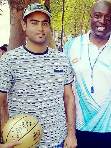Meeting with James "Sam" Vincent, a former NBA player and coach, was a great experience. Learning from such legendary figures helps us bring world-class insights to our own players.