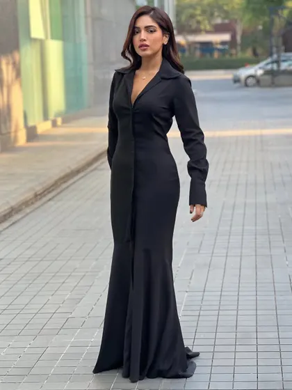 For a BMW India event, I styled Bhumi Pednekar in this powerful and chic black gown from Qua Clothing. The goal was to create a look that reflected the brand's blend of modern luxury and classic elegance.