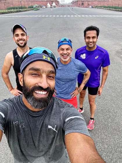 A Sunday long run selfie with the crew in front of Lal Qila. The weather was perfect, and the company was even better. These runs are as much about conversation as they are about mileage.
