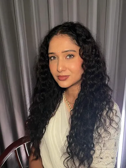 I enjoyed every little step while creating this look. Good skin is the foundation for a great outcome, and this natural, glowing makeup enhances her already beautiful complexion.
