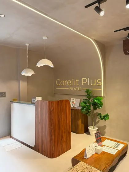 The moment you arrive, you are home. Our reception area is designed to be a calm transition from the outside world to your focused session.