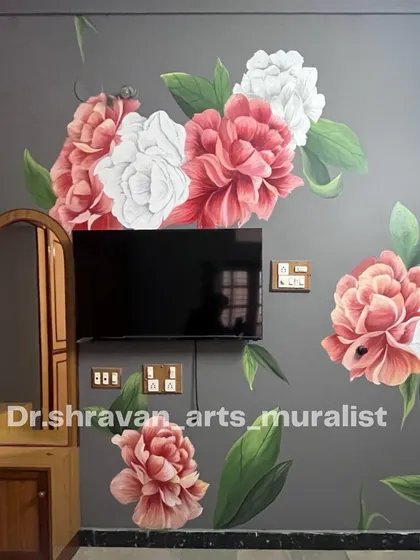 This mural of large, soft peonies on a dark grey wall came straight from the heart. The contrast between the delicate flowers and the bold background creates a romantic and dramatic atmosphere.