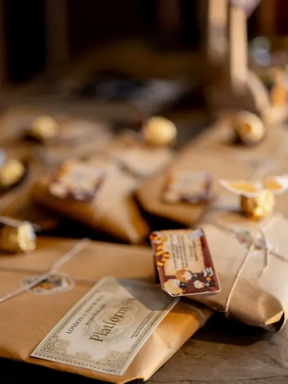 More details from the Harry Potter gift wrapping, with custom stickers and Golden Snitch chocolates.