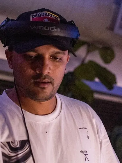 A close-up shot from my set at Pangeo. In the zone, focused on the mix and reading the crowd.