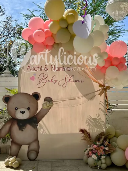 Celebrating a sweet new beginning with this adorable teddy bear themed baby shower. The soft pastel balloons, custom backdrop, and charming bear cutout created a warm and welcoming atmosphere for the parents-to-be. It’s a joy to style these heartfelt moments.
