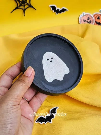 A simple, clean shot of the round ghosty trinket tray. It's a perfect, small decor piece for any Halloween lover.