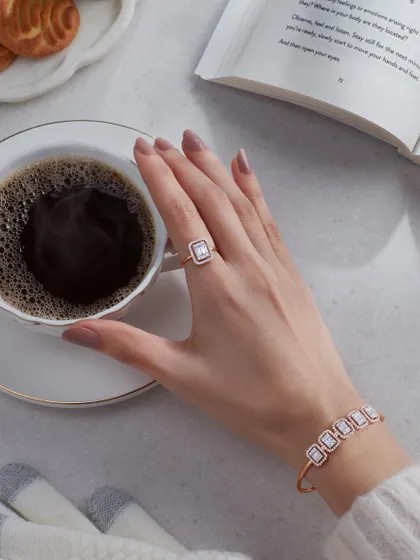 For this fine jewelry campaign, the goal was to create a cozy, aspirational moment. I used soft, natural lighting to highlight the sparkle of the diamond ring and bracelet, setting a scene that feels both luxurious and relatable.