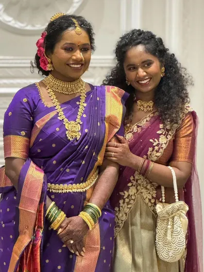 A wedding is an emotion, and it is beautiful to see family members celebrating together. Here, the bride and her sister are both wearing traditional jewellery from my collection for a Maharashtrian wedding ceremony.