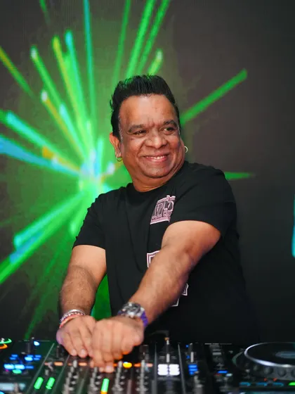 A huge smile from me on the decks at the House of Commune. I love these Sunday sundowner gigs.