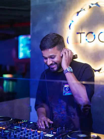A shot of me mixing at Toca Koramangala.