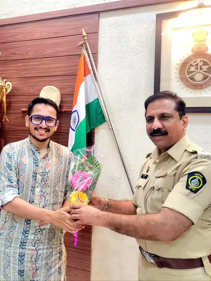 Being felicitated by the Jailor after my performance. It was a privilege to bring a few hours of musical relief and happiness to the inmates.