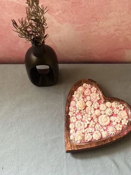 Another angle of my heart-shaped floral candle, a perfect custom gift to show your love.