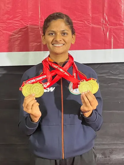 Gayatri Gote with her four gold medals from the U-19 School and Junior State Championships. Her complete dominance in both individual and team events is an inspiration to all our fencers.