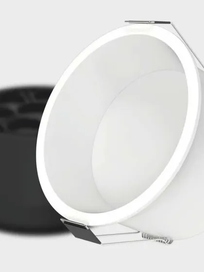 A modern recessed light with a glowing edge. This design provides a softer look than traditional spotlights and is available in 12W and 18W versions.