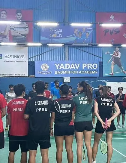 My players alongside the visiting Peru Junior National Team. This collaboration is a fantastic learning experience for everyone involved.