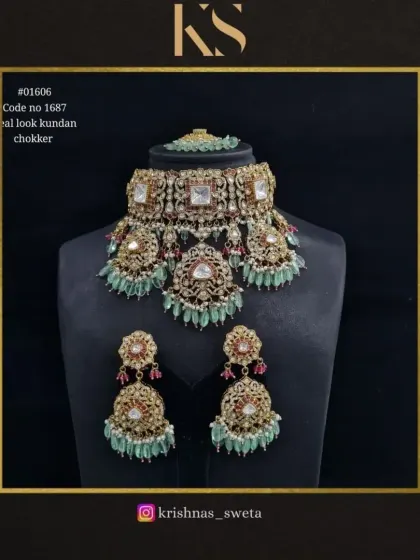 An exclusive real-look Kundan choker set with mint green beads. This piece is perfect for a sangeet or mehendi ceremony.