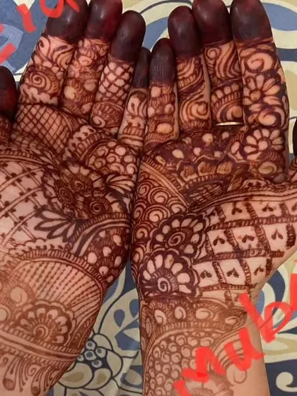 This is the colour after 24 hours. My organic henna paste gives a consistently dark and long-lasting stain for any festive occasion.