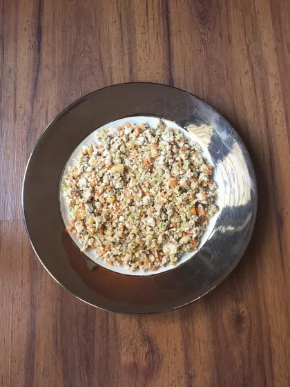 This is what I call real dog food. It doesn't look like boring kibble because it's made from fresh, whole ingredients, just like the food you would cook for your family.