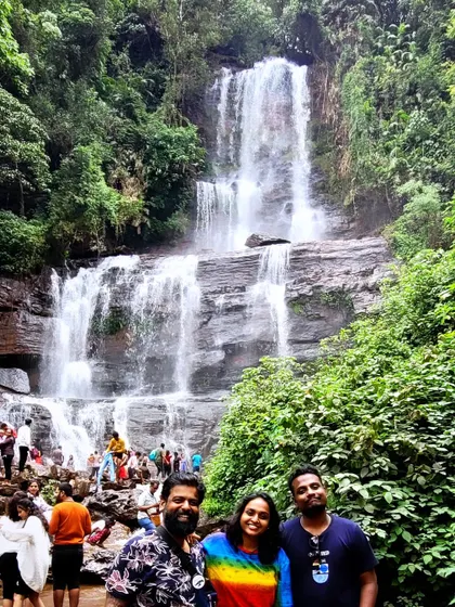Another shot of the group at Hebbe Falls.