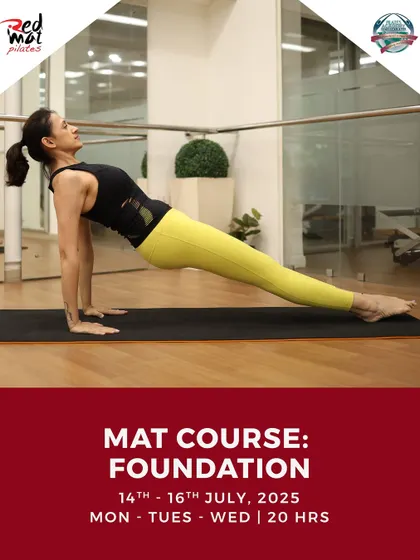 The Mat Course Foundation module is where you build your core teaching skills. This 20-hour program focuses on the fundamental principles and exercises of Mat Pilates.