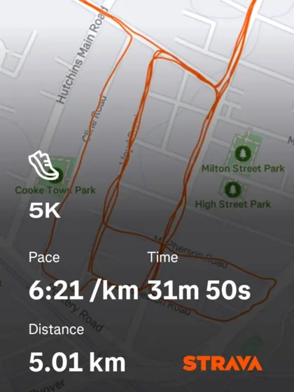 This is a client's 5K run data. For runners, my S&C programs focus on building strength and power to improve running economy and reduce the risk of overuse injuries.