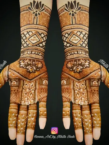 This is another example of a Tapasvi mehendi, designed for someone undertaking religious austerities. The pattern is dense and traditional, featuring lotus motifs at the wrist, symbolizing purity and enlightenment.