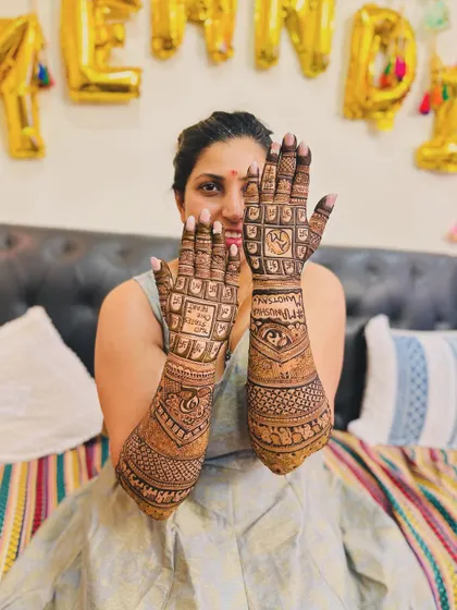 Another look at the 'Two States' design, with the 'Mehendi' balloons in the background adding to the festive vibe.