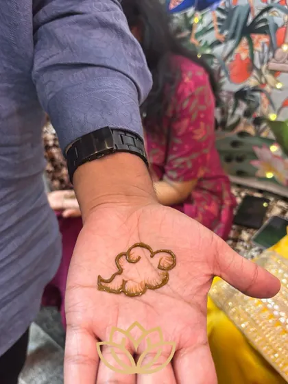 Even the simplest designs can be meaningful. A small cloud motif for a guest who wanted something unique and personal.