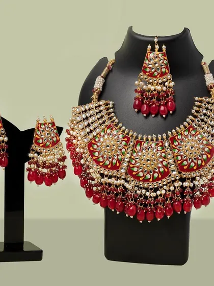 A complete bridal jewelry set from Prashansha, displayed on professional busts. This is a standard e-commerce shot, essential for showing customers the full set they are purchasing.