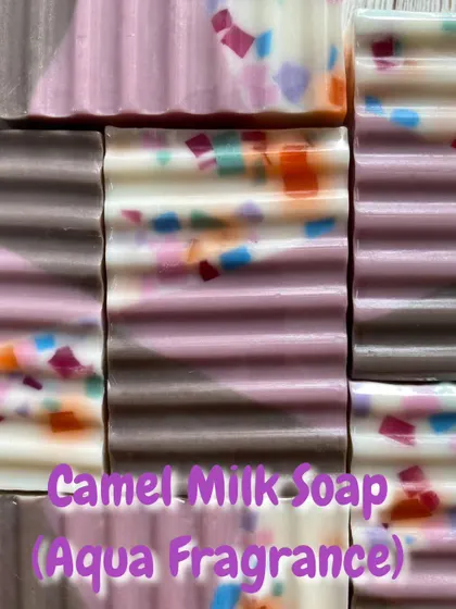 This is another version of my confetti soap, this time with a fresh Aqua fragrance. The mix of pink, brown, and colorful soap pieces creates a lovely contrast in this SLS-free bar.