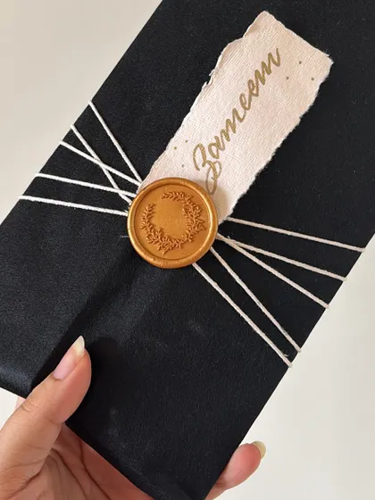 Something subtle, something sharp. This engraved Victorinox knife was such a cool canvas to work on. I love bringing clients' artistic and functional engraving ideas to life on unique items.