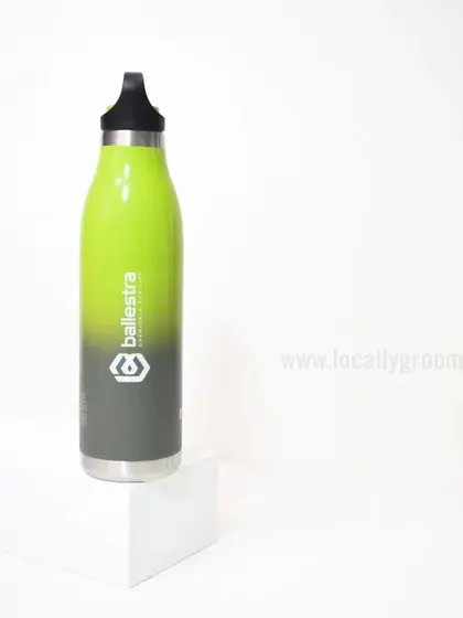 This two-tone water bottle in green and grey was customized for Ballestra. The unique color gradient helps the bottle stand out.