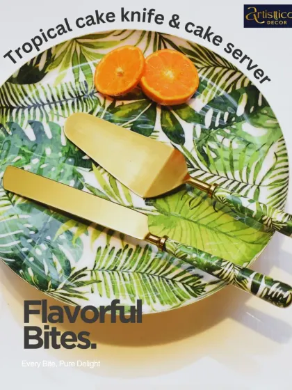 Our tropical cake knife and server set, paired with a matching cake stand, brings a fun, flavourful vibe to your dessert course.