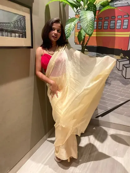 Another photo from my convocation, showing the flow of the saree.