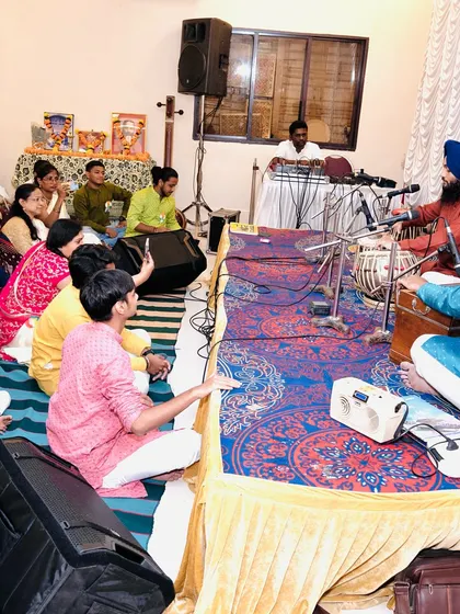 A wide shot of the intimate concert setting in Mumbai. Performing in front of a knowledgeable audience is always a rewarding experience.