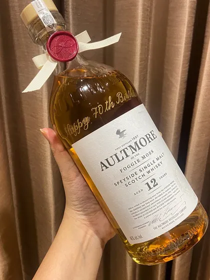 A throwback to this personalized Aultmore single malt, engraved for a 70th birthday celebration. It's the perfect way to elevate a special bottle and turn it into a lasting memory.
