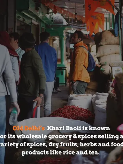 A group of explorers navigates the narrow aisles of the spice market. Our guided walks ensure you can comfortably experience the energy of this historic place.