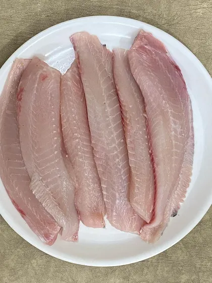 Tilapia Boneless fillets are a great source of omega-3 fatty acids. They are light, easy to digest, and perfect for adding to your pet's meal rotation.