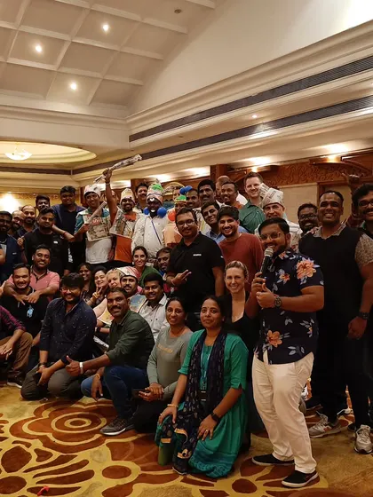 A group photo with a diverse team from Siemens at Palm Meadows Resort. The smiles say it all, we successfully created an inclusive and fun environment for everyone.