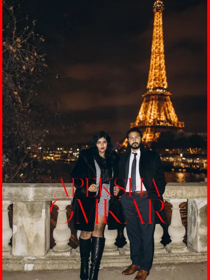 A chic pre-wedding portrait in Paris with the iconic Eiffel Tower at night. I love capturing a couple's style against world-famous backdrops for a truly memorable pre-wedding experience.
