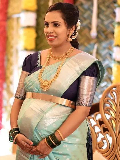 A candid shot of my dear friend at her seemantha. I gave her a natural and glowing look to celebrate this special milestone.