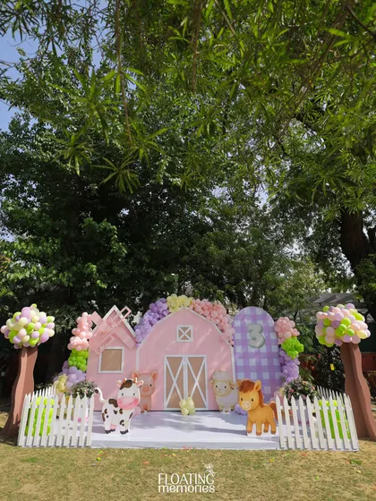 The full expanse of our pastel barnyard creation, designed to be a captivating centerpiece for an outdoor birthday celebration.