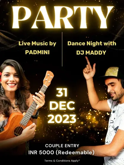Teaming up with live musicians for a New Year's Eve party. I often collaborate with other artists to create a unique and dynamic entertainment experience for guests.