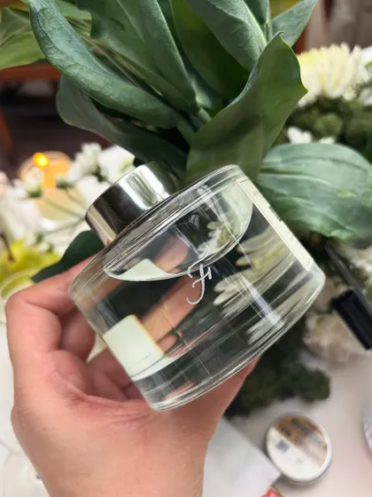 It was a dreamy afternoon with Jo Malone London, doing live engraving for guests at an exclusive event. I personalized their beautiful perfumes and diffusers with initials and special dates. Hearing the kind words from guests as they watched was truly heartwarming.