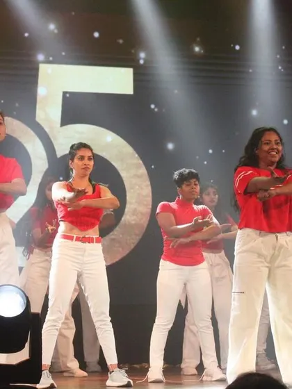 The ladies of our senior batch striking a powerful pose during their performance at Prayaan 2023.