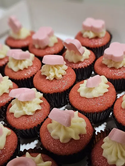 A closer look at our heart-topped whole wheat red velvet cupcakes, a sweet and healthy treat for your loved ones.