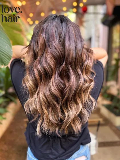 The full back view of this beautiful, natural-looking balayage.