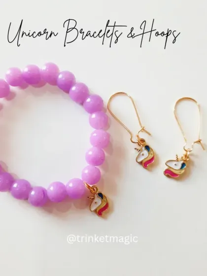 This unicorn bracelet and hoop set in a lovely shade of lavender is perfect for those who love pastel colors.