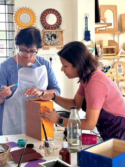 I love guiding participants through new techniques, like this wood distressing method.